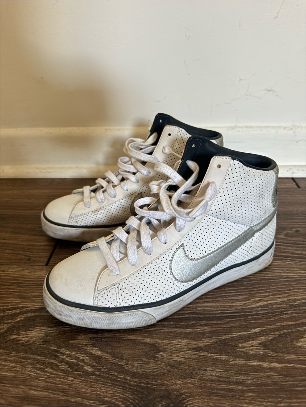 White and Silver Nike Sweet Classic High Sneaker Size 8.5